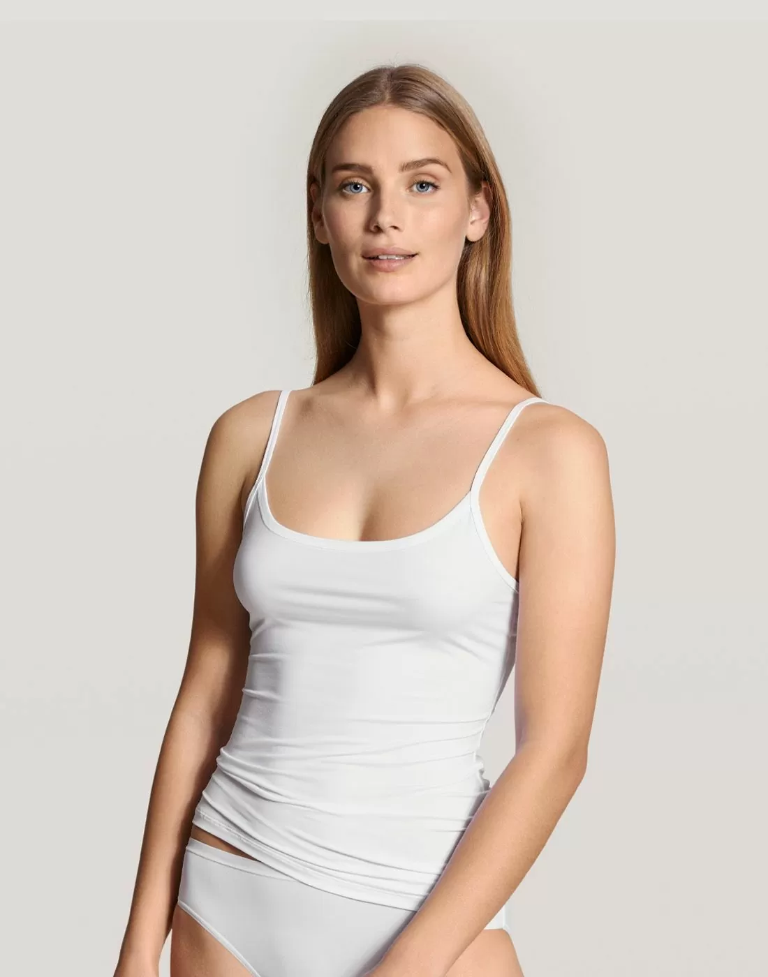 hvit singlet fra calida