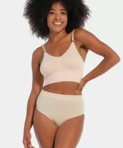Magic comfort hold-in stringtruse latte