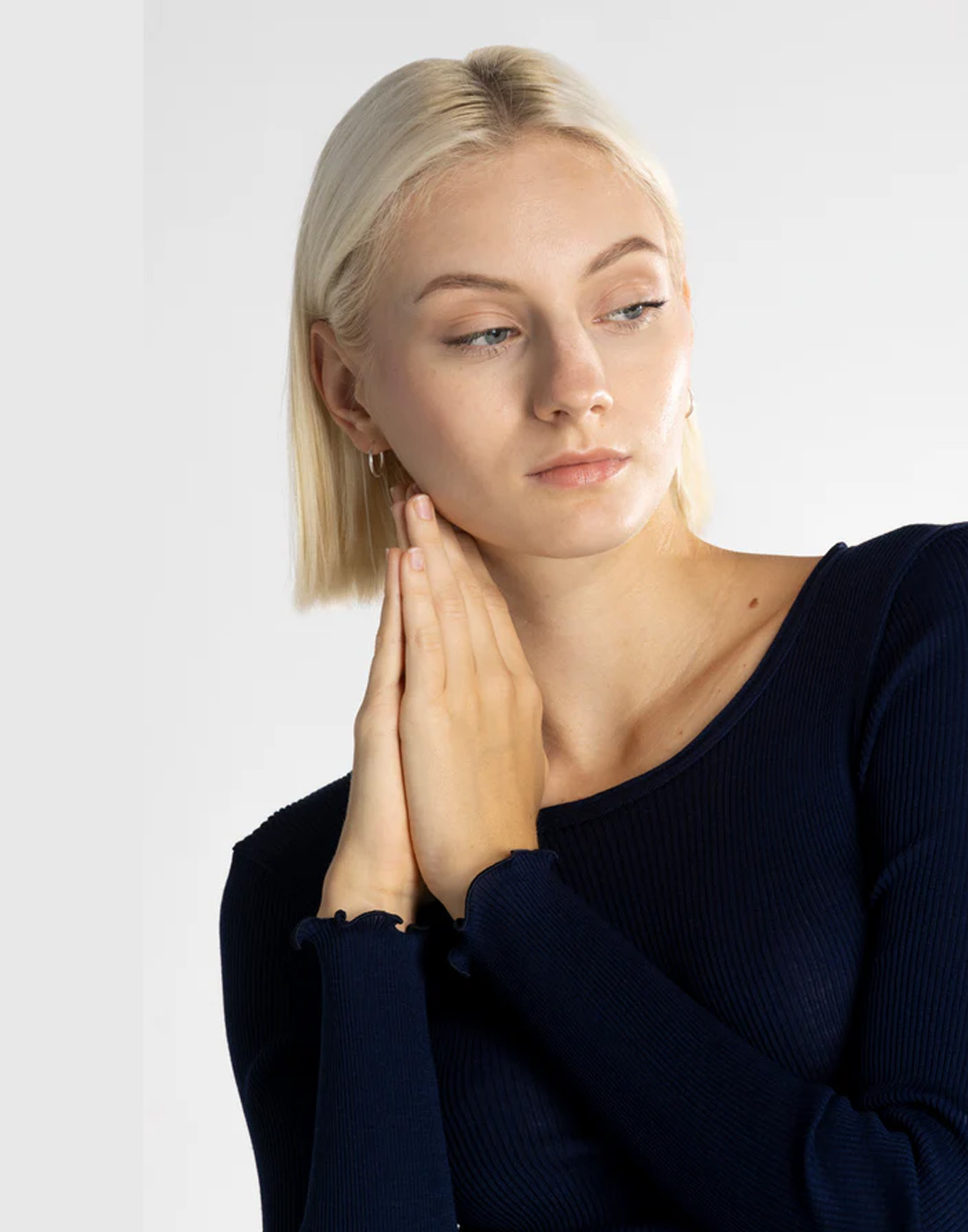 Oscalito ull silke genser undertøy mørke blå