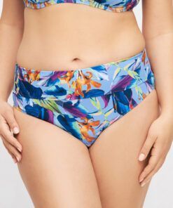 formfull kvinnekropp med blå high waist bikinitruse