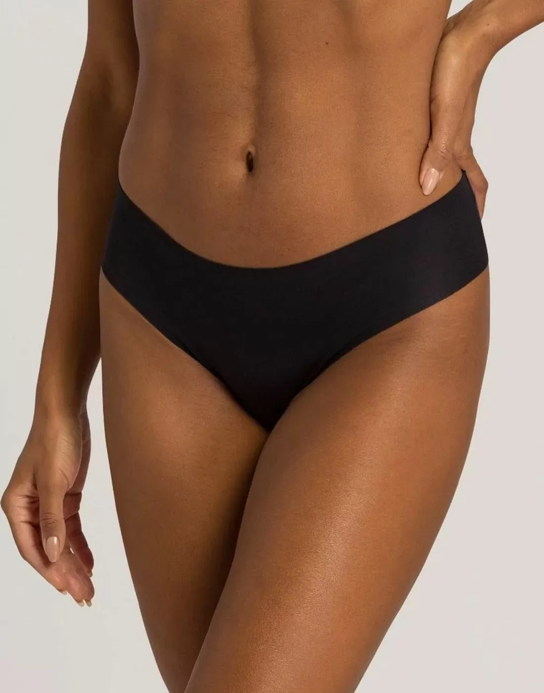 hanro invisible cotton high cut truse svart