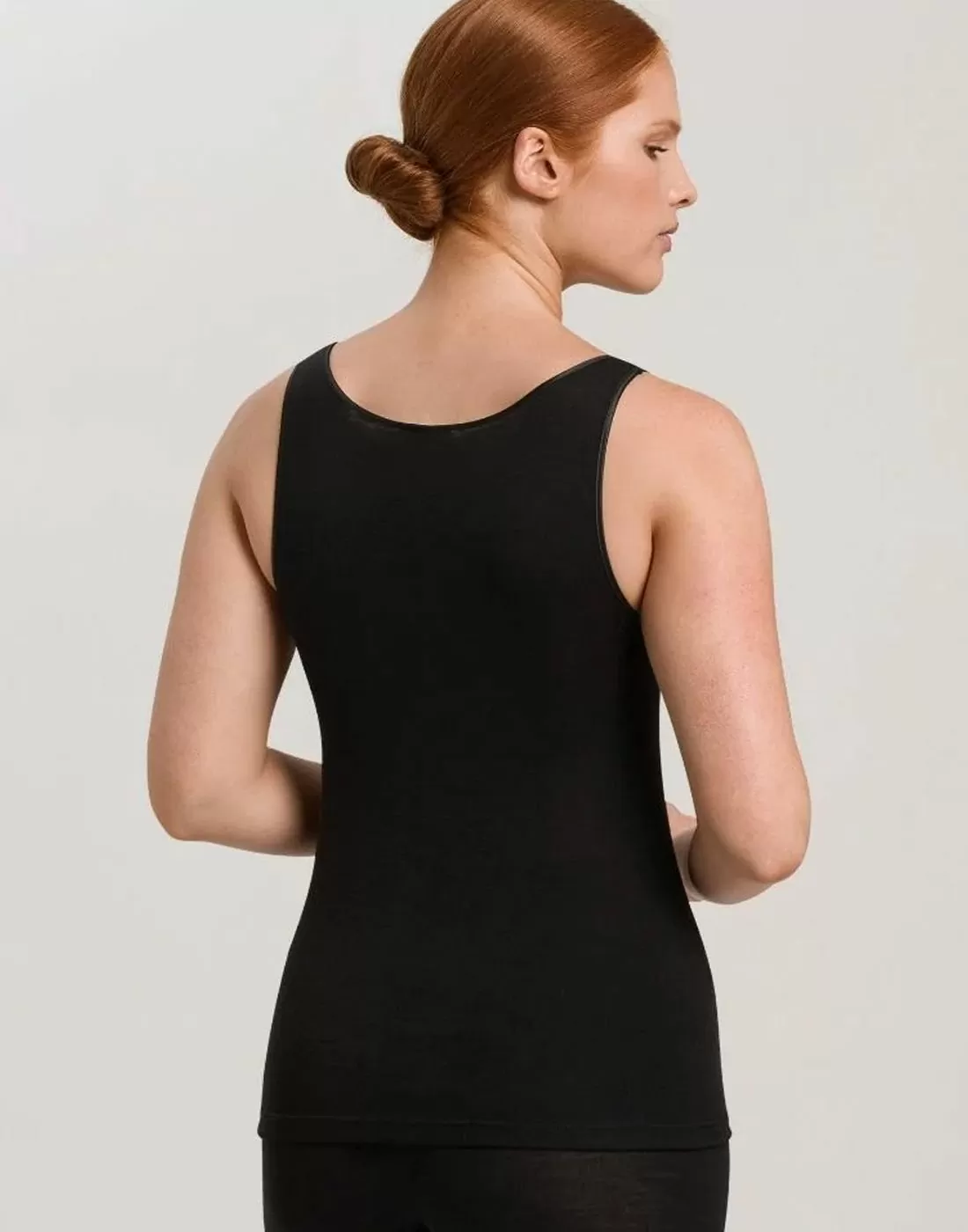 hanro woolen silk ulltopp svart