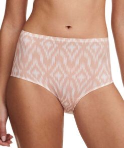 jente med high waist sømløs truse i rose mønster