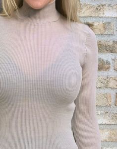 Oscalito Ull Silke Høyhalset Beige