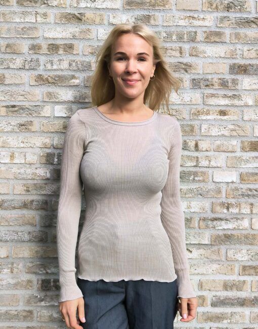 Oscalito ull silke genser beige