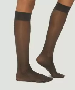 wolford satin touch 20 knestrømpe nearly black