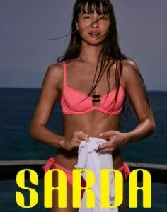 sarda bikinitopp rosa buchanan