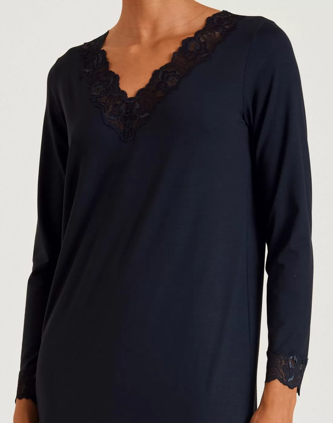 calida elegant dreams nattkjole mørk blå blonde