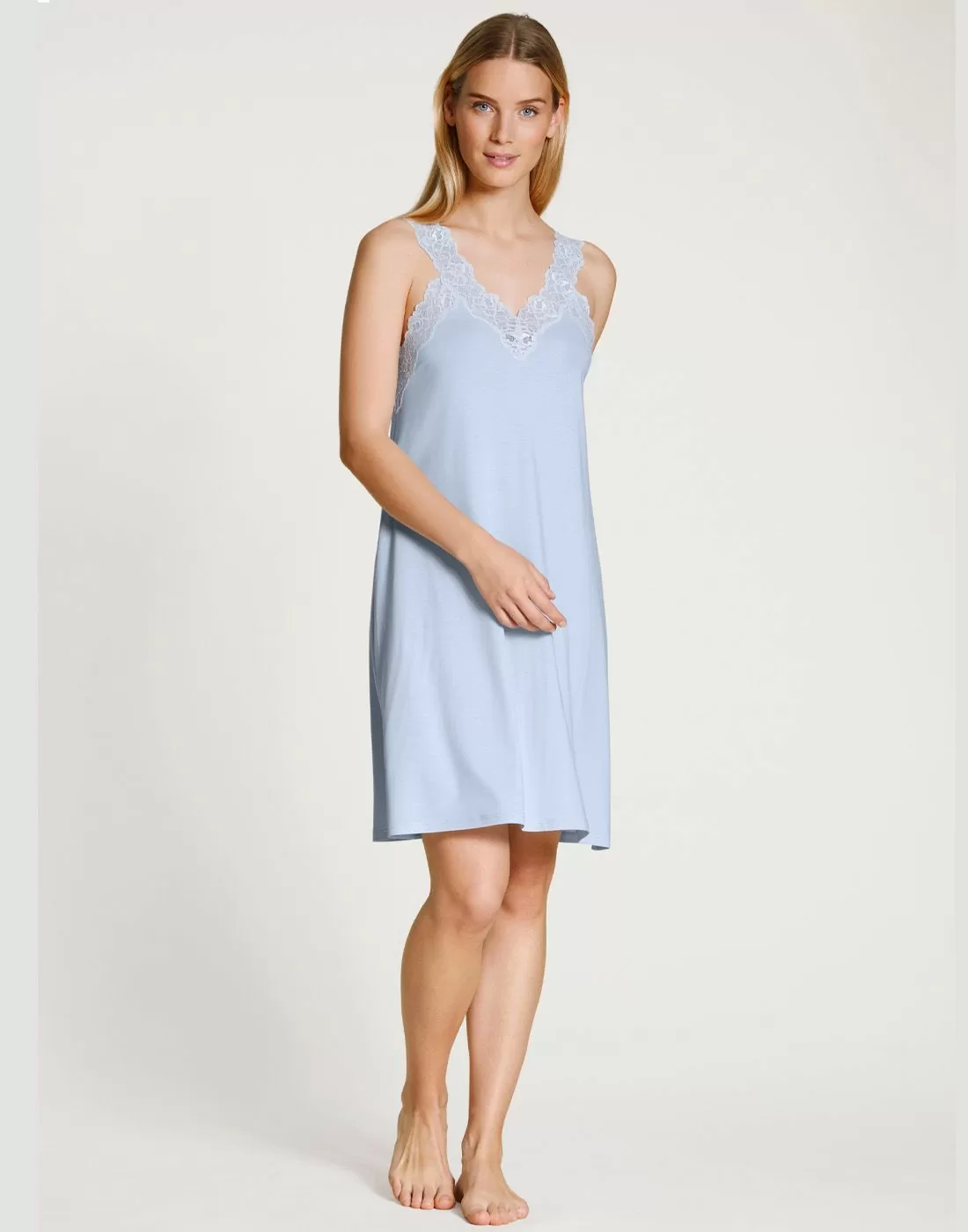 calida elegant dreams nattkjole blonder harmony blue lyseblå