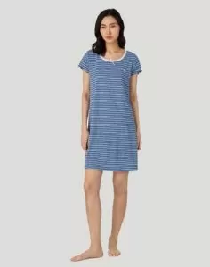 nattkjole i blå og hvite striper fra polo ralph lauren