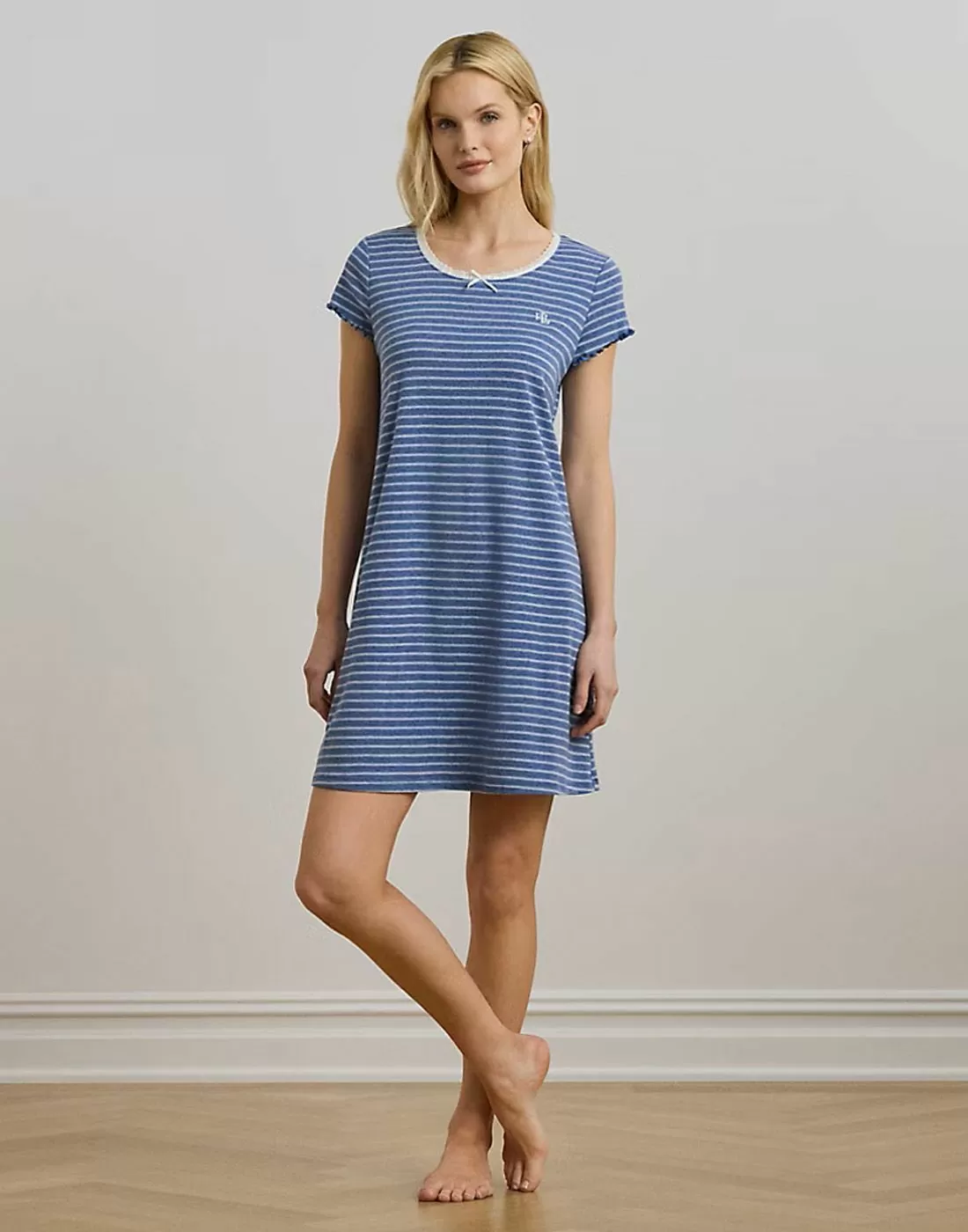 nattkjole i blå og hvite striper fra polo ralph lauren