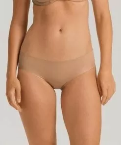 hanro invisible cotton midi truse beige