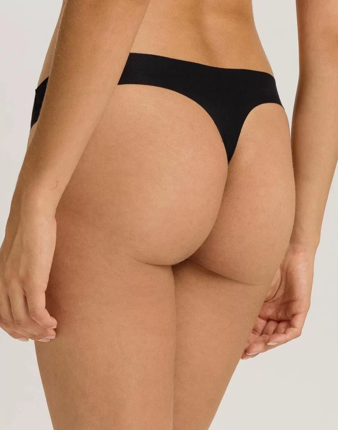 hanro invisible cotton stringtruse svart